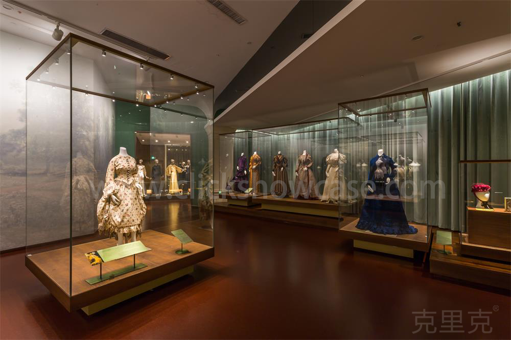 2016克里克-中國絲綢博物館展柜案例實拍圖1 2016克里克-中國絲綢博物館展柜案例實拍圖1